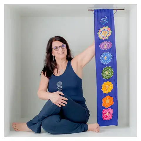 Corinne CHAUVEAU - Be HappYoga - Studio à Laval (53) et en ligne - Yogathérapie